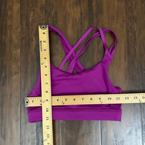 ATHLETA Crossback Sports Bra in Purple Elastic Hem - Picture 6 of 6